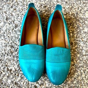 Bueno Quest blue flats size 39 (8-8-5)